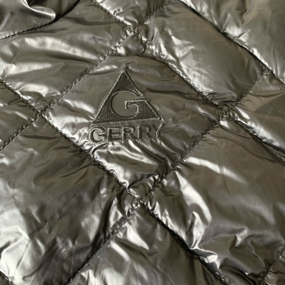 Gerry Packable Reversible Down Vest Black Grey XXL - Picture 8 of 16